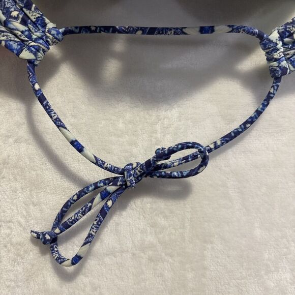 Victoria's Secret The Fabulous Padded Molded Push Up Underwire Swim Top Size 34C - Picture 8 of 13